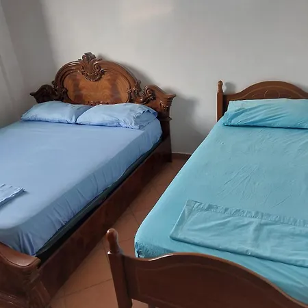 Iliria Appartement *